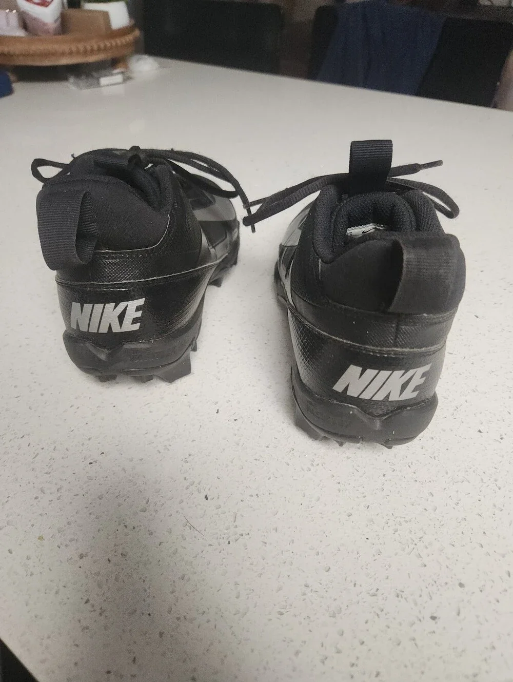 Men's Black Athletic Training Shoes